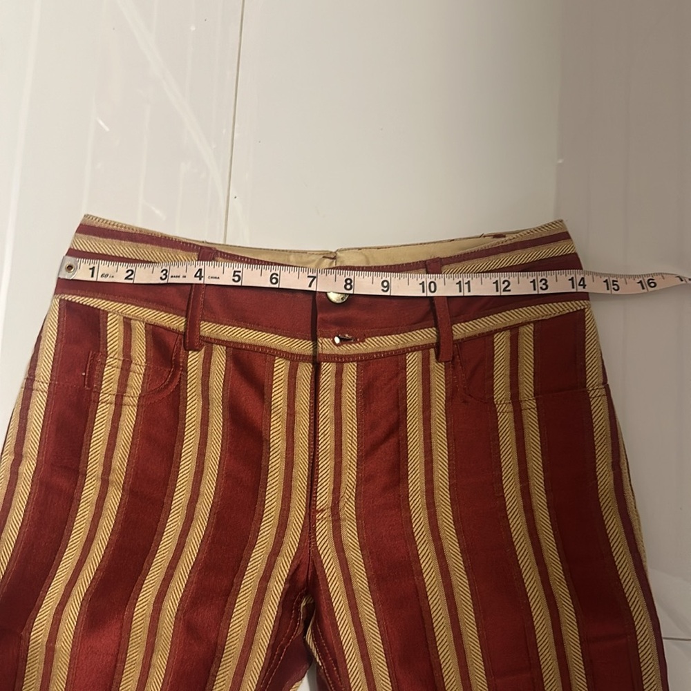 Alice + Olivia red and beige pants - Picture 6 of 9